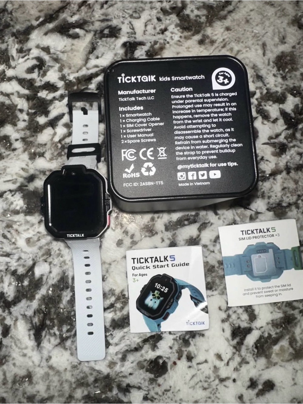 Kids Smartwatch in White -